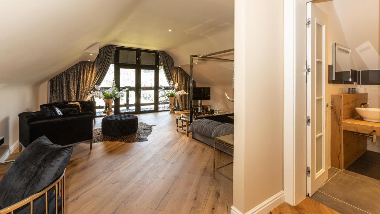 Parkhotel Luise 바트헤른알브 외부 사진