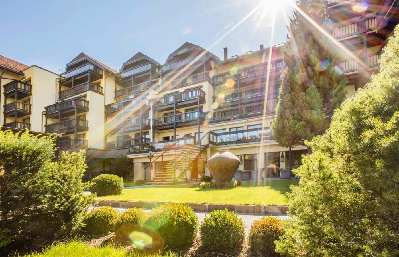 Parkhotel Luise 바트헤른알브 외부 사진