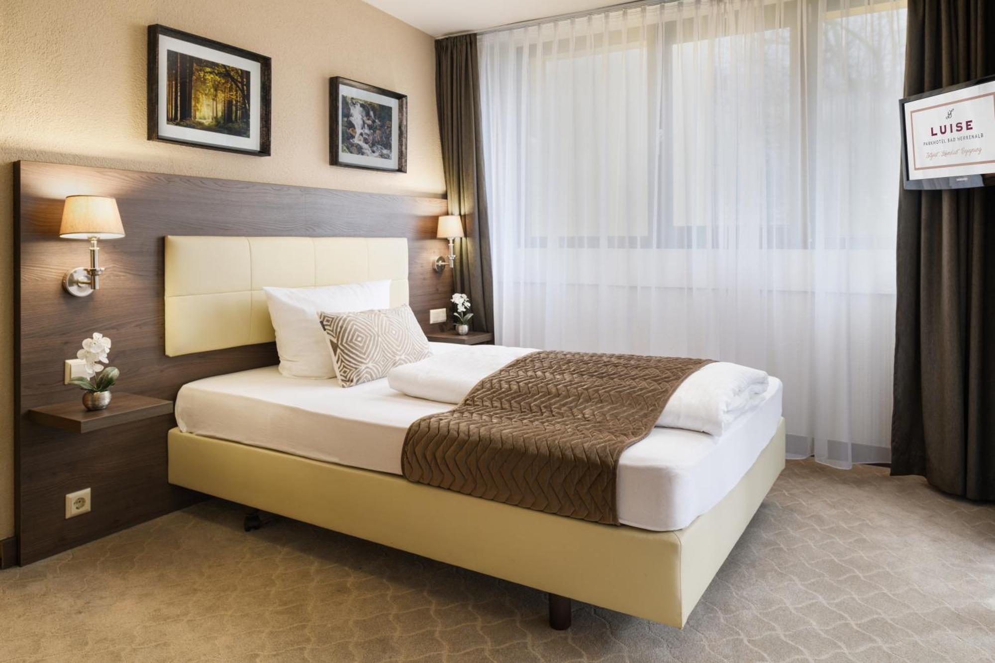 Parkhotel Luise 바트헤른알브 객실 사진